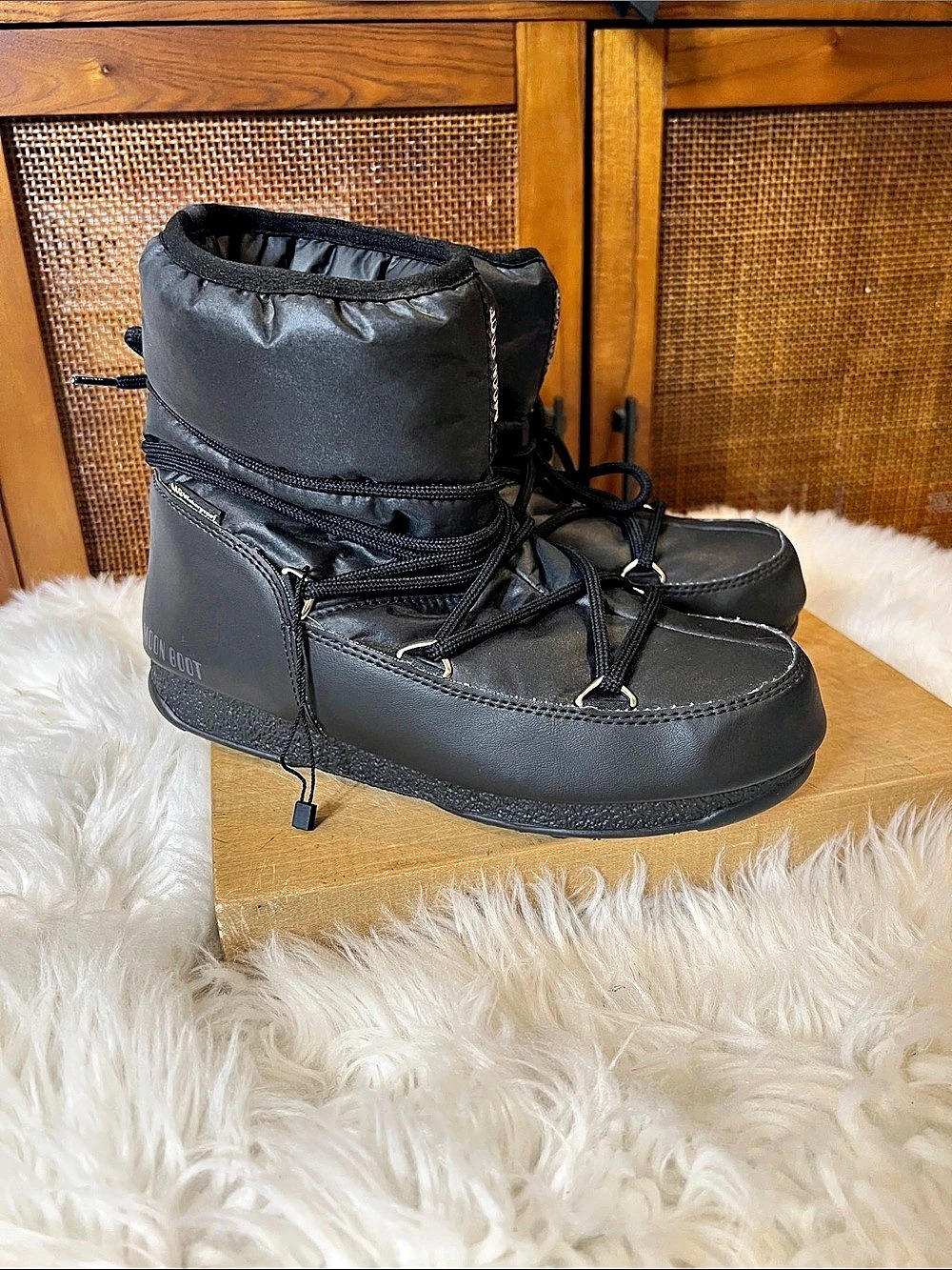 Moon Boot Icon Low Black Snow Boots